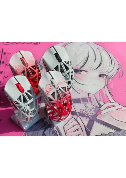 Universal Gaming Mouse Standı / Display Tutucu - Kişiselleştirilebilir Renk Masa Düzenleme Aksesuarı fiyatları