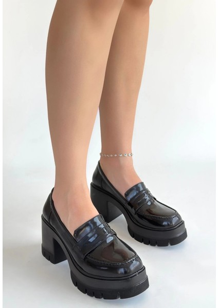 Nrtmsa Janes Siyah Rugan Dolgu Topuk Ayakkabı (Numara: 40) fiyatları