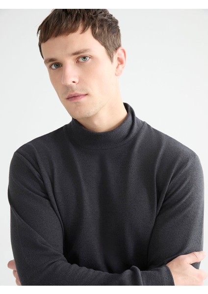 Yeni Sezon Dik Yaka Erkek Sweatshirt