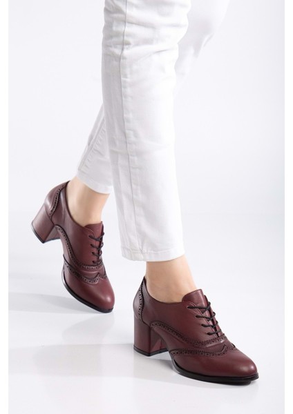 Kadın Hakiki Deri Lazer Detaylı Şık Topuklu Ayakkabı - Bordo