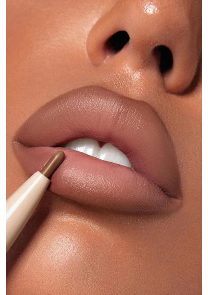 2’si 1 Arada Mat Dudak Kalemi & Uzun Süre Kalıcı Ruj Seti fiyatları