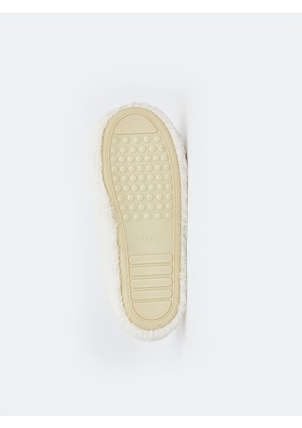 Yeni Sezon Penguen Nakışlı Pelüş Kız Çocuk Ev Terliği fırsatları