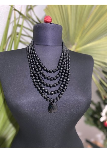 Alina Siyah Inci Kolye