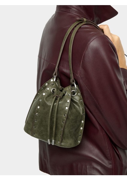 Zımba Detaylı Bucket Çanta