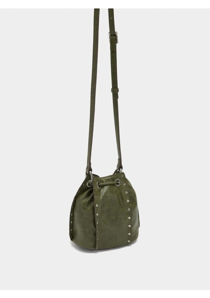 Zımba Detaylı Bucket Çanta fırsatları