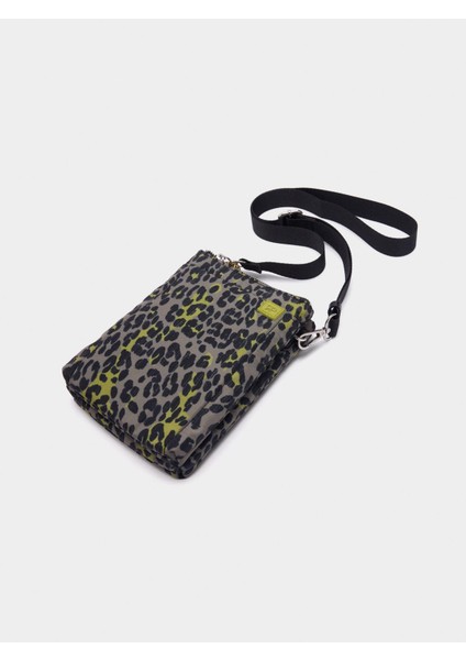 Leopar Desenli Çapraz Askılı Çanta