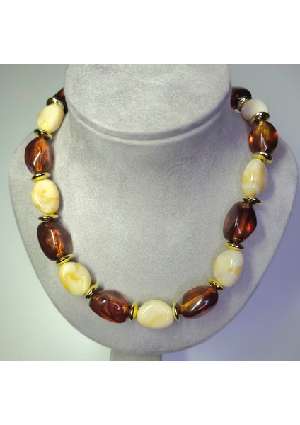 Gösterişli Kehribar Görünümlü Büyük Boncuk Kolye Çelik Klipsli Altın Rengi Statement Takı fırsatları