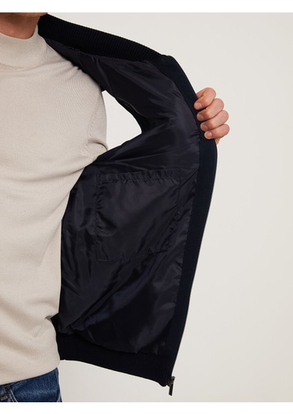 Yeni Sezon Standart Kalıp Kolej Yaka Erkek Yelek indirimleri