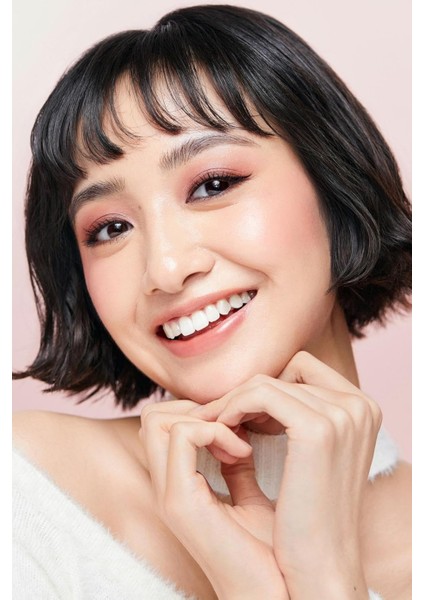 Multi-Tasker Line-Detail Eyeliner Black modelleri