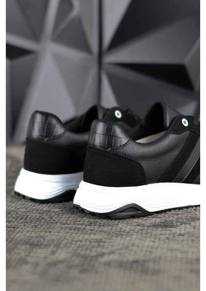 Siyah Erkek Spor Sneaker Ayakkabı Ortopedik Tabanlı D011