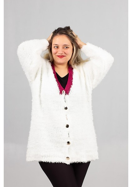 Sakallı Triko Oversize Hırka – Yumuşacık Doku, Rahat Oversize Kalıp, Şık Kış Stili fırsatları