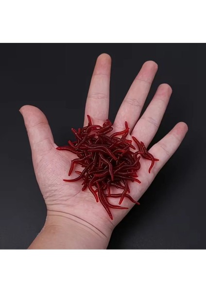 20 Adet Kokulu Silikon Balık Yemi Gerçek Görünümlü Suni Yapay Solucan modelleri