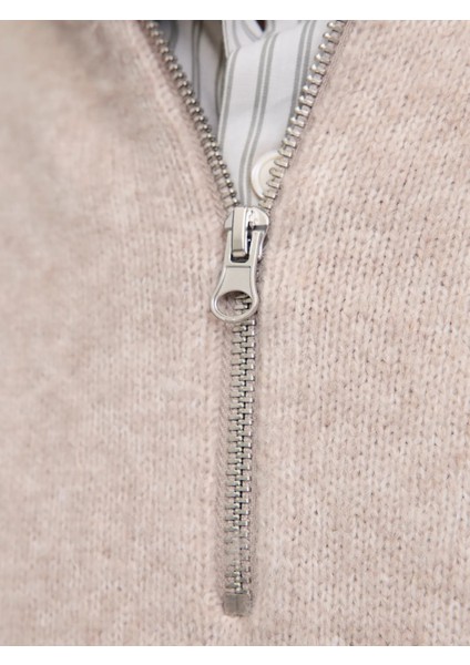 Erkek Yarım Fermuarlı Dik Yaka Bej Örme Kazak - 12278937 modelleri