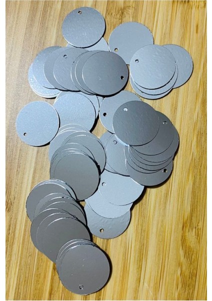 Küçük Delikli Pul. 2cm. 25GR.