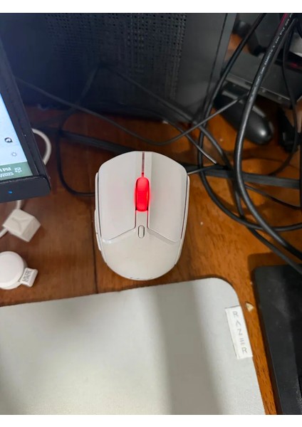 Universal Gaming Mouse Standı / Display Tutucu - Kişiselleştirilebilir Renk Masa Düzenleme Aksesuarı fiyatları