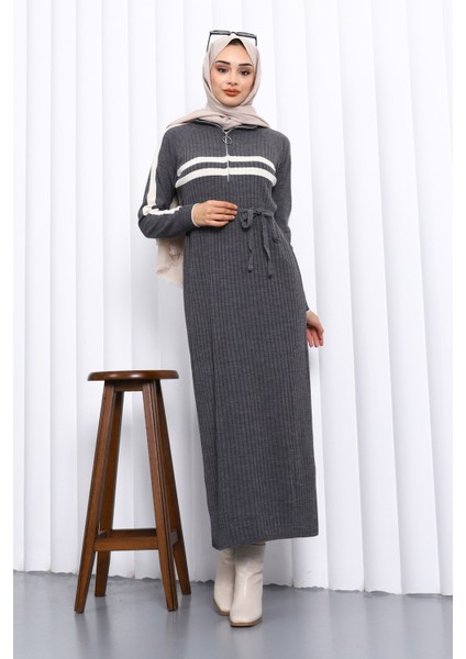 Füme Yaka Fermuarlı Fitilli Çizgili Triko Elbise fiyatları