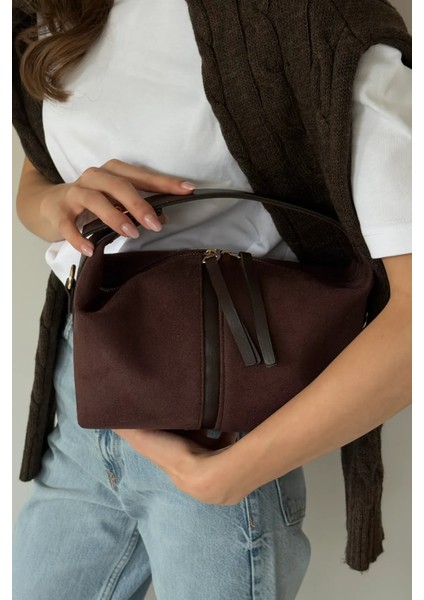 Nube Süet El ve Omuz Çantası modelleri