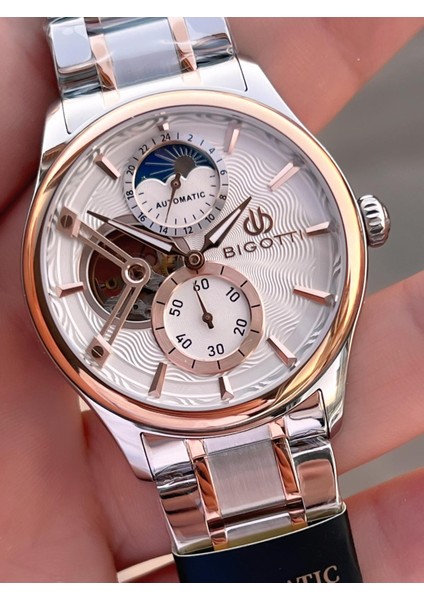 Otomatik ve Kurmalı Çelik Karatma ve Renk Atma Yapmaz 5 Atm Erkek Kol Saati EBG.10683.5 fırsatları