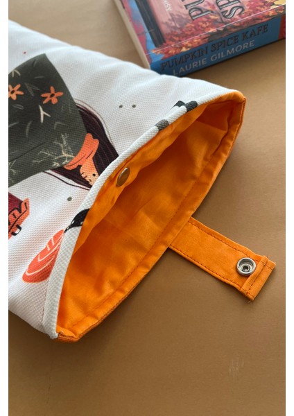 Kitap Kılıfı Bal Kabaklı Kız Desenli Kitap Sever Hediyesi modelleri