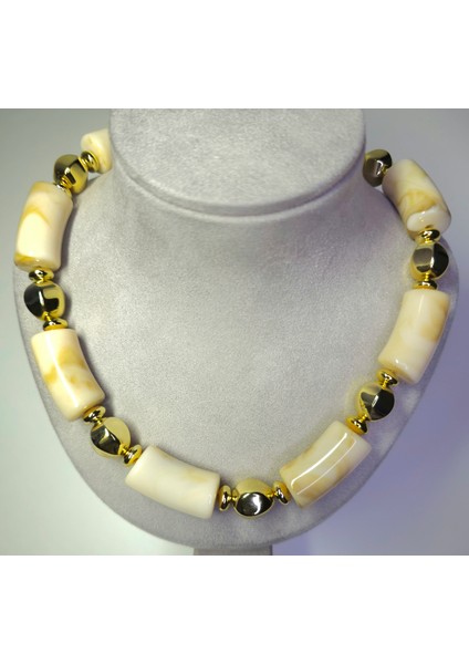 Beyaz Desenli Statement Kolye Gösterişli Abiye Çelik Taş Boncuklu Takı fiyatları