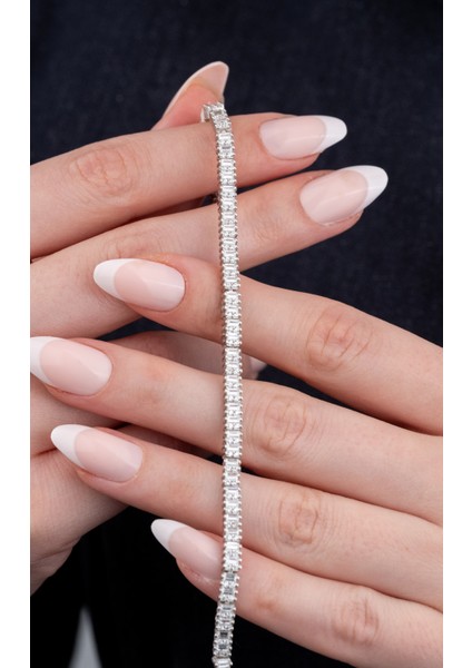 Gümüşhanem Silver 925 Ayar Gümüş Rodyumlu Zirkon Taşlı Su Yolu Baget Bileklik modelleri