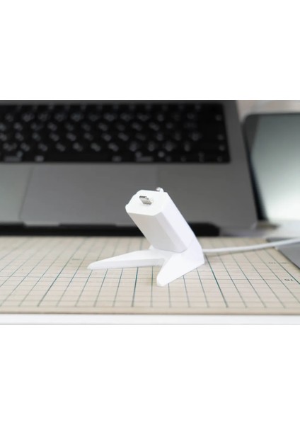 Apple Magic Mouse Gaming Mouse Standı / Display Tutucu - Kişiselleştirilebilir Renk Masa Düzenleme Aksesuarı fırsatları