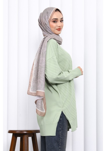 Mint Yeşili Bisiklet Yaka Soğuk İplik Triko Tunik fırsatları