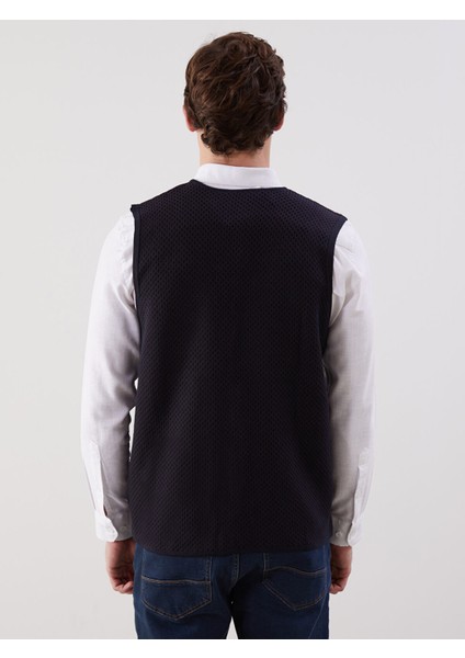 Yeni Sezon Standart Kalıp V Yaka Erkek Triko Yelek fırsatları