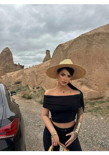 Madonna Yaka Bol Paça Pantolonlu Takım fırsatları