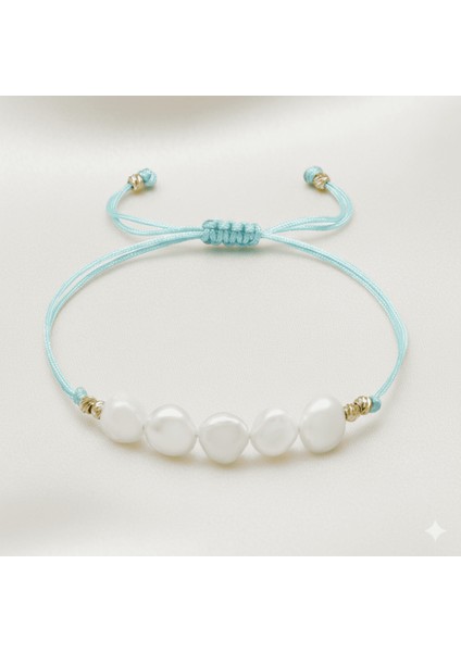 Makrome Örgülü Naturel Kesim Su Yeşili Ipli Sarı Dorika Top Süslemeli Doğal Inci Kadın Bileklik fırsatları