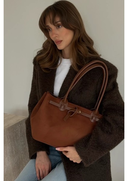 Ivy El ve Omuz Çantası fiyatları