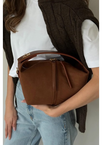 Nube Süet El ve Omuz Çantası fiyatları