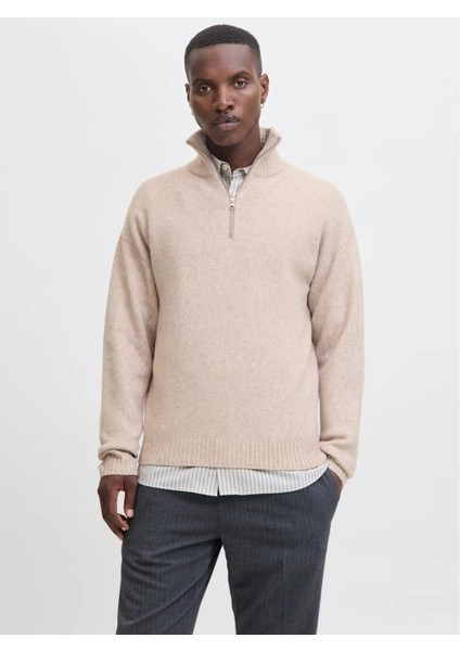 Erkek Yarım Fermuarlı Dik Yaka Bej Örme Kazak - 12278937