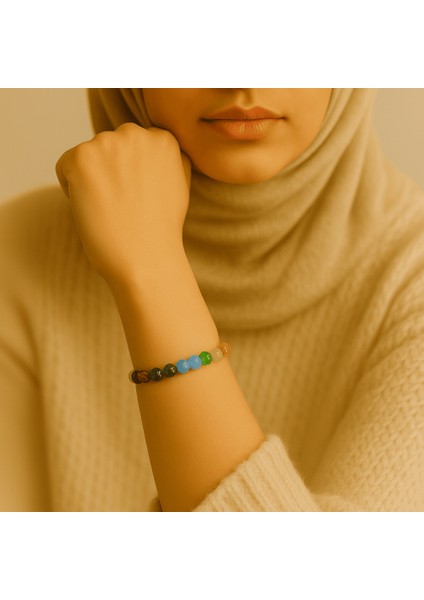 Gold Renk Kararmaz Metal Zincirli Küre Kesim Çoklu Doğaltaş Kombinli Kadın Şifa Bilekliği modelleri