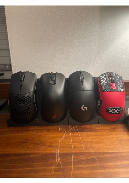 Universal Gaming Mouse Standı / Display Tutucu - Kişiselleştirilebilir Renk Masa Düzenleme Aksesuarı