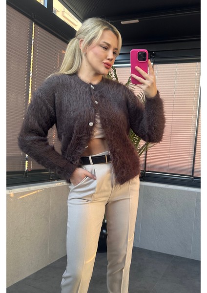 Kahverengi Sakallı Gümüş Düğmeli Hırka fiyatları