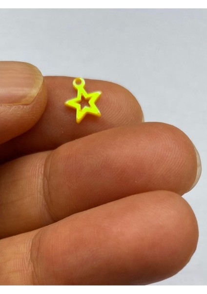 Pleksi Janjan Yıdız Plastik El Işleme Pul 7mm. 15GRAM. Takriben 410 Adet. fırsatları