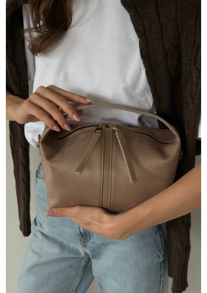 Nube Süet El ve Omuz Çantası modelleri