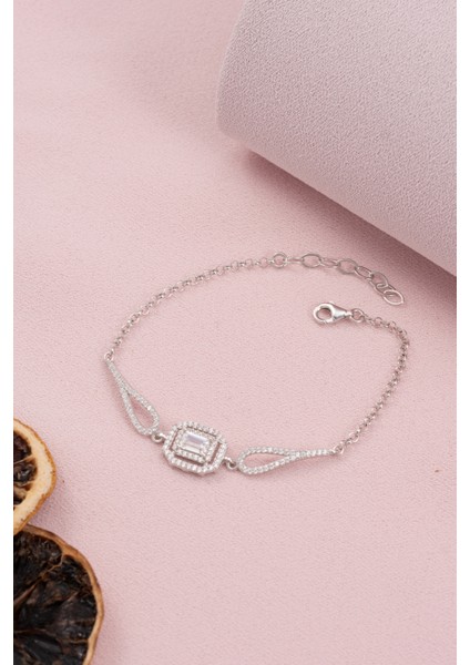 925 Ayar Gümüş Rodyumlu Zirkon Taşlı Çift Sıra Baget Bileklik fiyatları