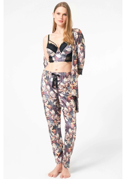 Arias Closet Kadife Çiçek Desenli Sabahlık Balenli Destekli Dolgulu Yaka Detaylı Dantelli Büstiyer Sütyen ve Pantolon Pijama 3'lü Takım