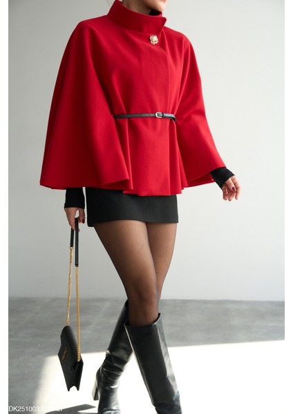 Kadın Şık Pelerin Kesim Kemerli Panço