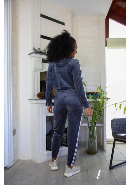 Giyim Kadın Kadife Kapşonlu Eşofman Takım Gri fırsatları