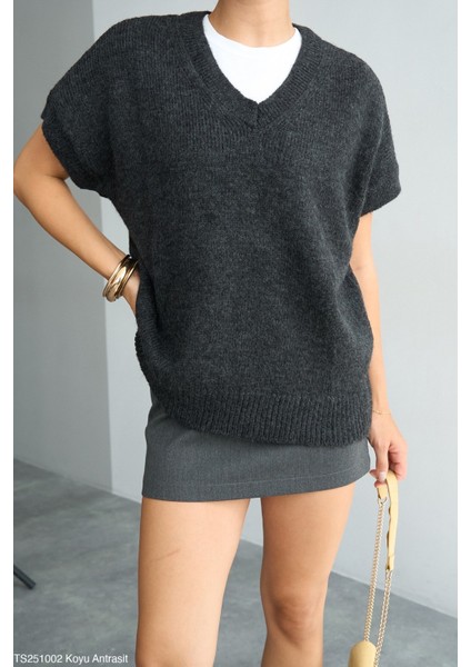 Kadın V Yaka Kısa Kol Triko Süveter modelleri