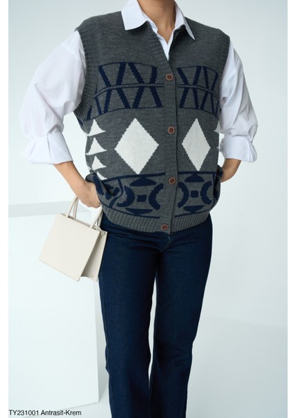 Kadın Kendinden Desenli Düğmeli Yelek modelleri