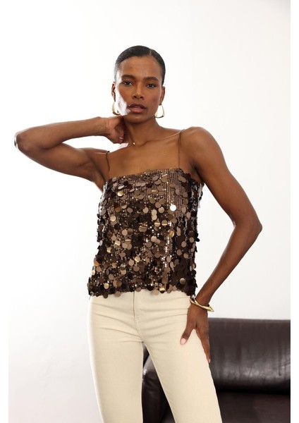 Kahverengi Pullu Askılı Bluz 071777 fırsatları