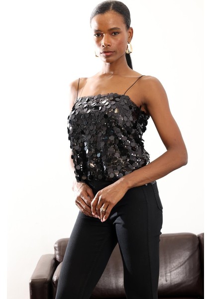Siyah Pullu Askılı Bluz 071777 modelleri