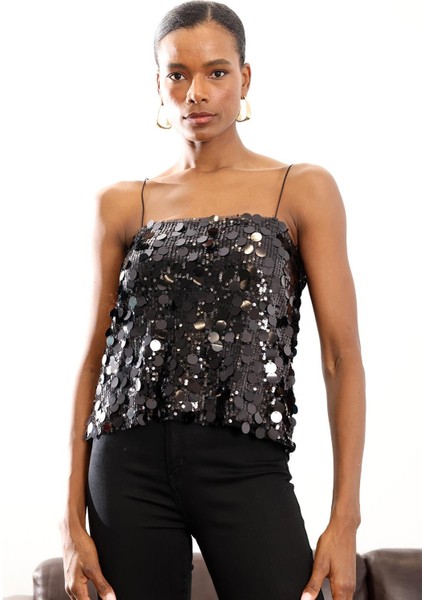 Siyah Pullu Askılı Bluz 071777 fırsatları