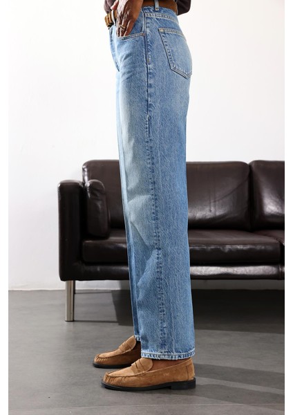 Mavi Yüksek Bel Relaxed Jean indirimleri