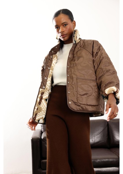 Kahverengi Çift Taraflı Şişme Polar Mont 01304 fırsatları