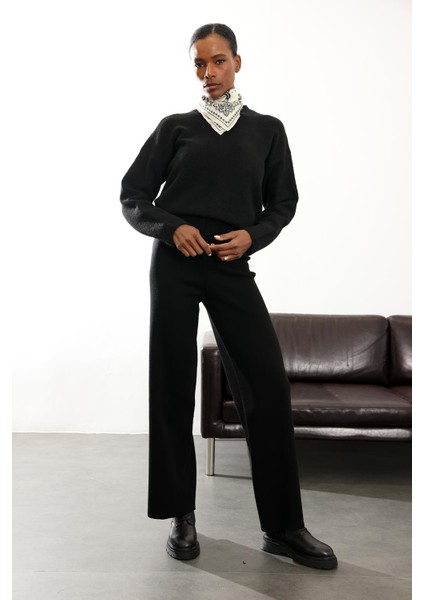 Siyah Triko Pantolon R0076 fiyatları